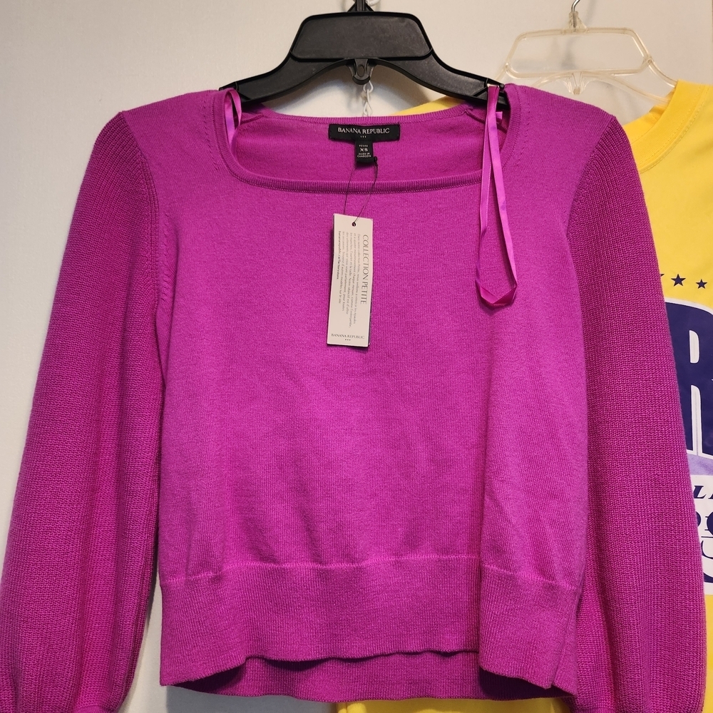 Banana Republic Fuchsia Women's Sweater